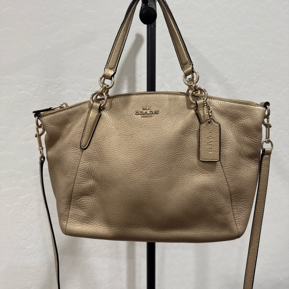 The Coach F36675 Women Small Leather Satchel in Beige